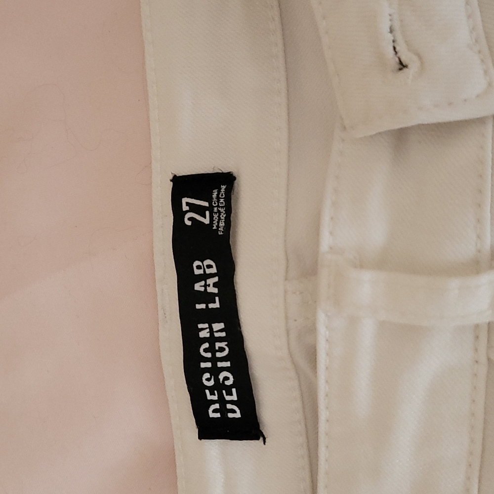 Jeans - Picture 2 of 4